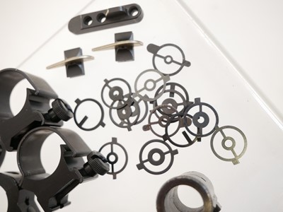 Lot 251 - Sights and scope rings