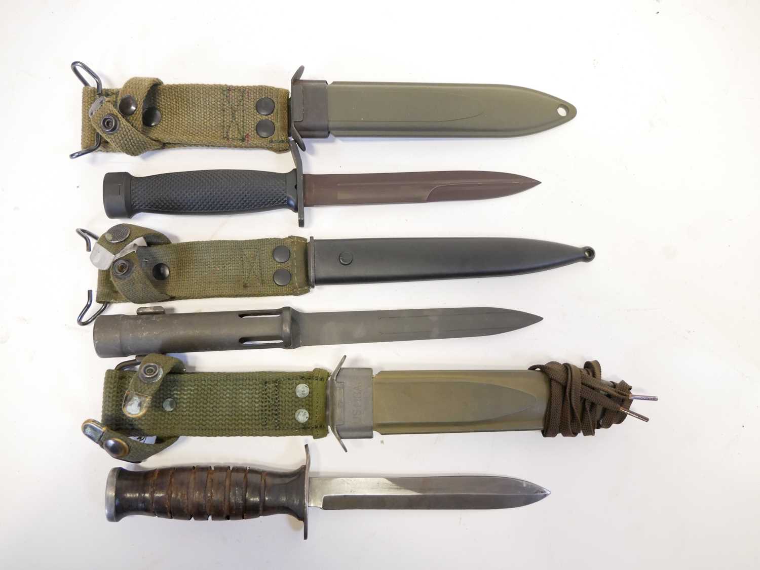 Lot 333 Two USM8 fighting knives and scabbards, and