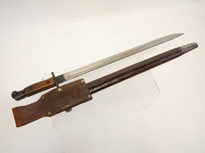 Lot 336 - Lee Enfield SMLE 1907 pattern bayonet and scabbard with frog