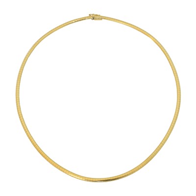 Lot 87 - An 18ct gold necklace
