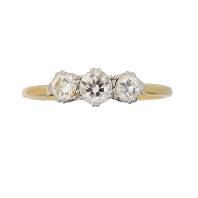 Lot 105 - A diamond three stone ring