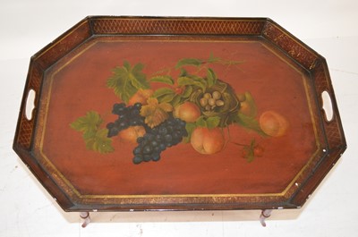 Lot 226 - Toleware painted gallery tray