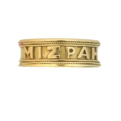 Lot 34 - A Victorian Mizpah ring