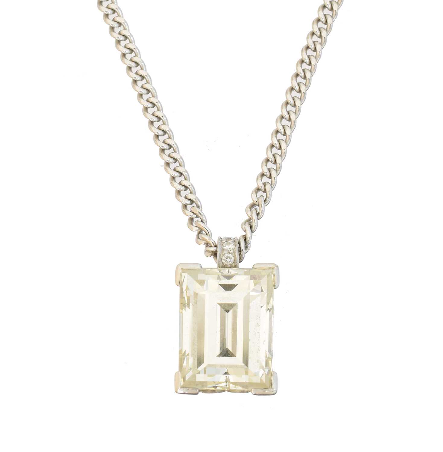 21 - An impressive diamond pendant,