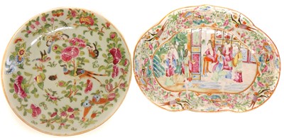 Lot 222 - Chinese dish and plate decorated in the Cantonese style