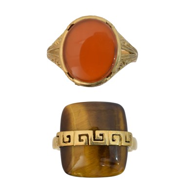 Lot 86 - Two 9ct gold gem set dress rings