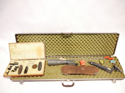 Lot 80 - Feinwerkbau Model 300 s .177 air rifle with case, spotting scope and accessories