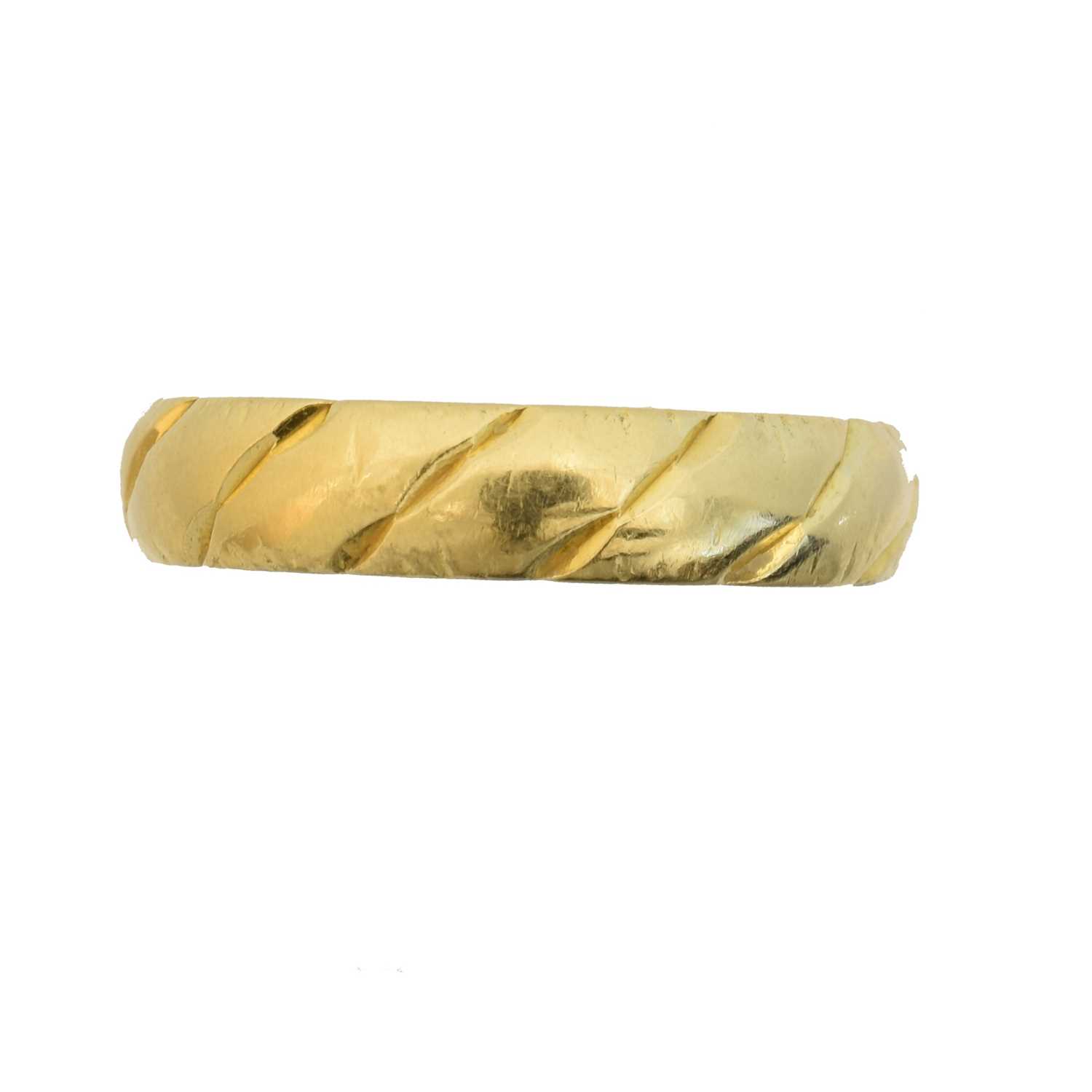 Lot 68 - An 18ct gold band ring