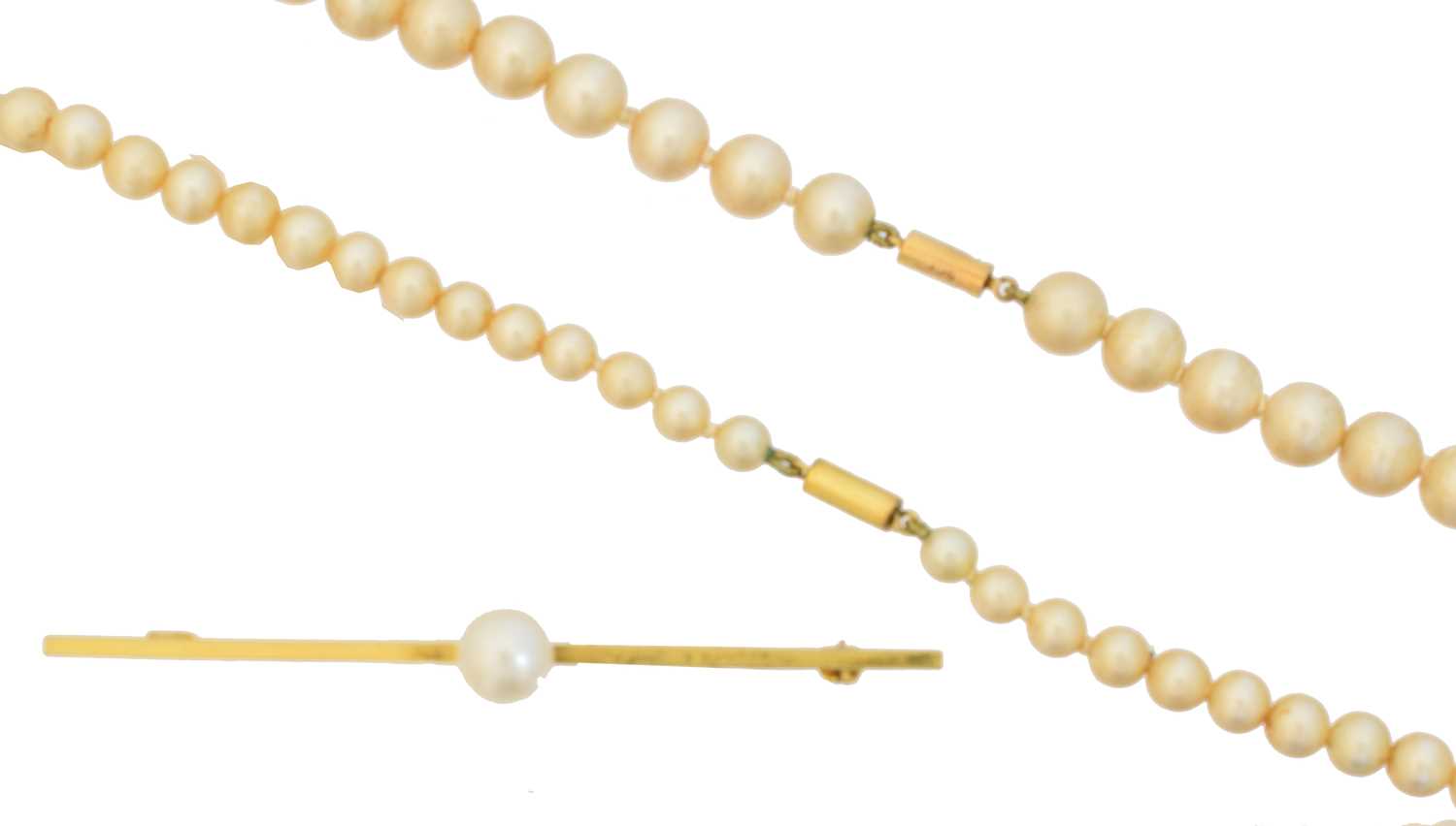 Lot 37 - A selection of Ciro cultured pearl jewellery