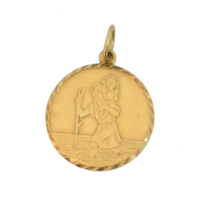 Lot 27 - A 9ct gold St Christopher pendant