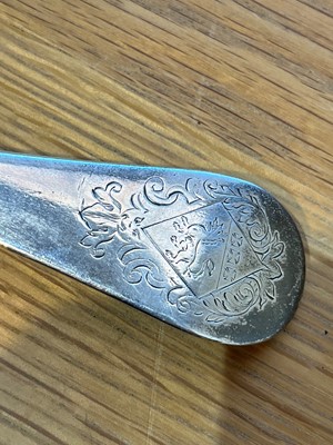 Lot 99 - An early 18th century Britannia standard basting spoon