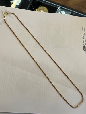 Lot 105 - An 18ct gold chain necklace