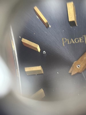 Lot 200 - An 18ct gold Piaget wristwatch