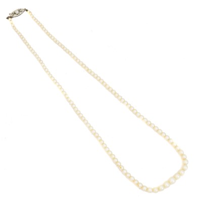 Lot 92 - A cultured pearl and diamond necklace