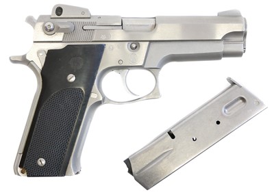 Lot 42 - Deactivated Smith and Wesson semi automatic pistol