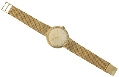 Lot 190 - A 9ct gold Marvin wristwatch