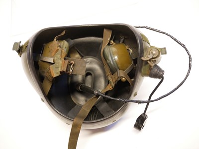 Lot 471 - Tank helmet