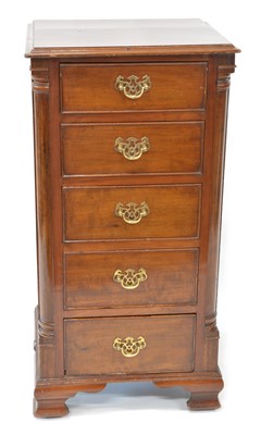 Lot 324 - Reproduction Chest of Drawers by Wolfe's of Birkenhead