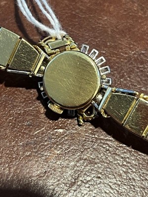 Lot 210 - A 1950s 18ct gold Vacheron Constantin cocktail watch