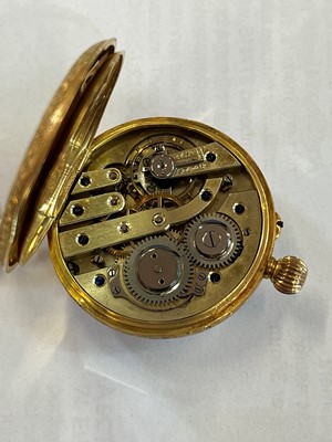 Lot 231 - An 18ct gold fob watch