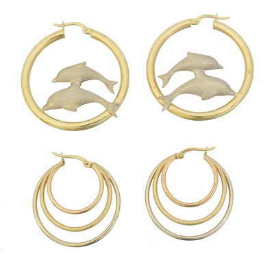 Lot 25 - Two pairs of hoop earrings