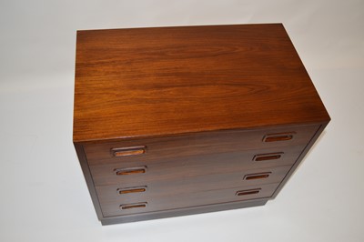 Lot 112 - Danish rosewood chest of drawers