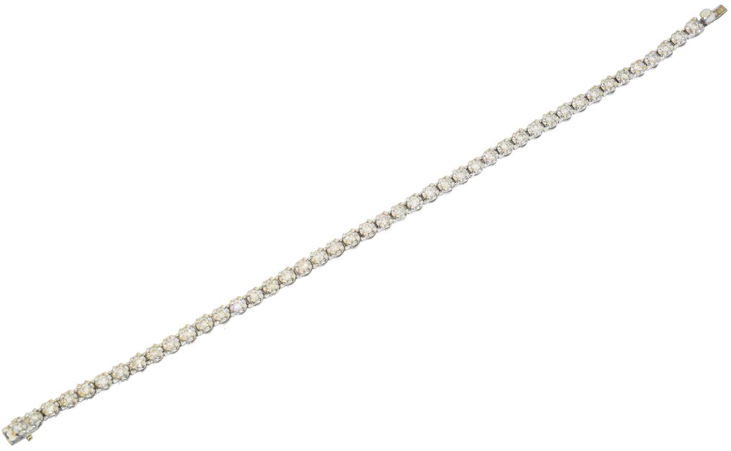 Lot 14 - A diamond line bracelet