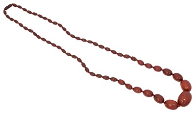 Lot 83 - A cherry bakelite necklace