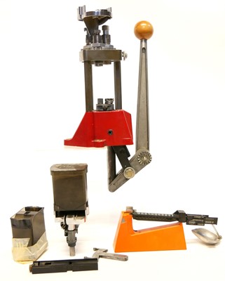 Lot 371 - Lee Turret press, and other reloading tools