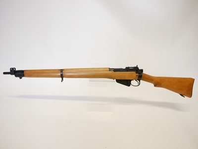 Lot 182 - Mint unused Fazakerly Lee Enfield No.4 .303 rifle serial A10001 and bayonet LICENCE REQUIRED