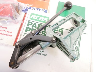 Lot 375 - Reloading equipment