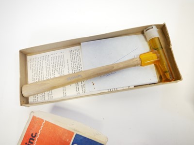 Lot 375 - Reloading equipment