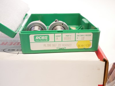 Lot 375 - Reloading equipment