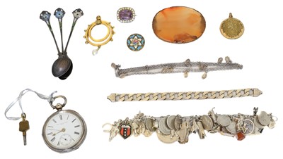 Lot 116 - A large selection of silver and white metal jewellery