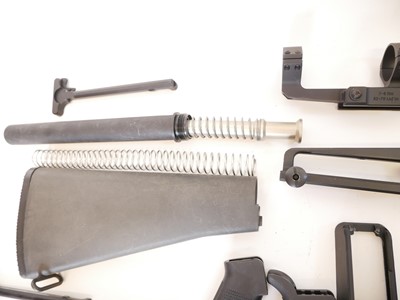 Lot 297 - Collection of AR15 parts and accessories