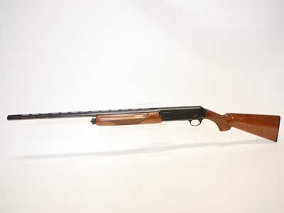 Lot 225 - Browning Gold 12 bore semi automatic shotgun LICENCE REQUIRED