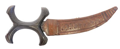 Lot 409 - Late 19th century Hadendoa warrior's dagger