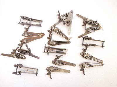 Lot 302 - Collection of hammer gun locks