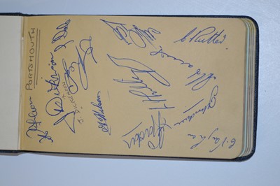 Lot 71 - Autograph album with 1950's footballers to include three members of the Busby Babes