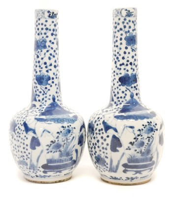 Lot 189 - Pair of Chinese vases