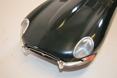 Lot 43 - DeAgostini 1:8 scale Jaguar E-Type Coupe Series I 1963