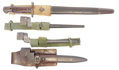 Lot 269 - Four Lee Enfield rifle bayonets and scabbards