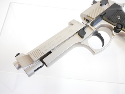 Lot Umarex Beretta 92 .177 air pistol
