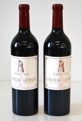Lot 12 - 2 bottles Chateau Latour 1er Grand Cru Classe Pauillac 2002