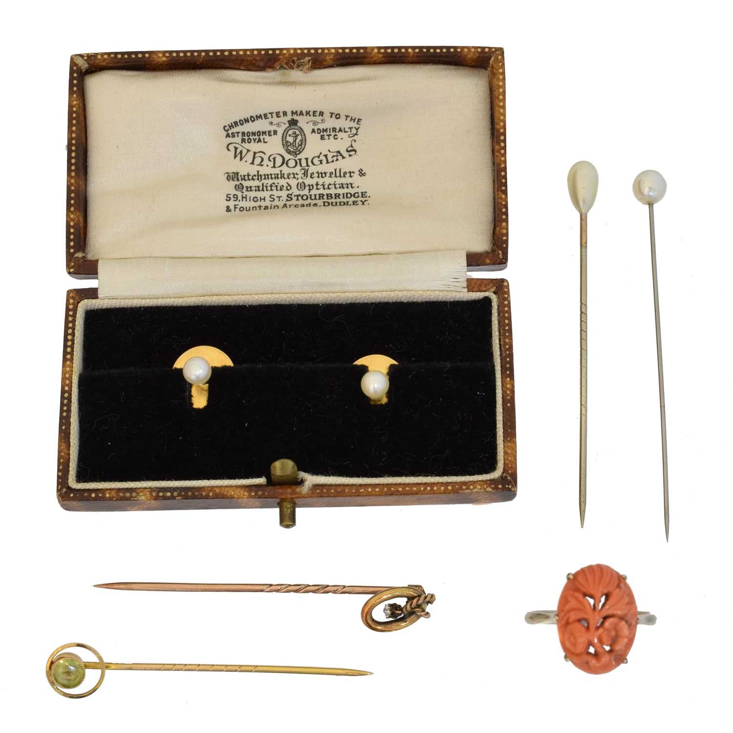 Lot 45 - A selection of jewellery