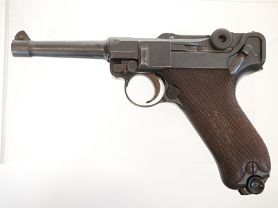 Lot 124 - Deactivated 9mm Luger semi automatic pistol