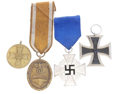 Lot 321 - Four Third Reich medals