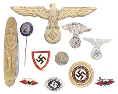 Lot 322 - Collection of Third Reich pin badges
