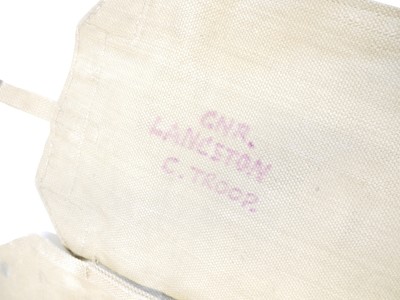 Lot 532 - Military slings and slips.