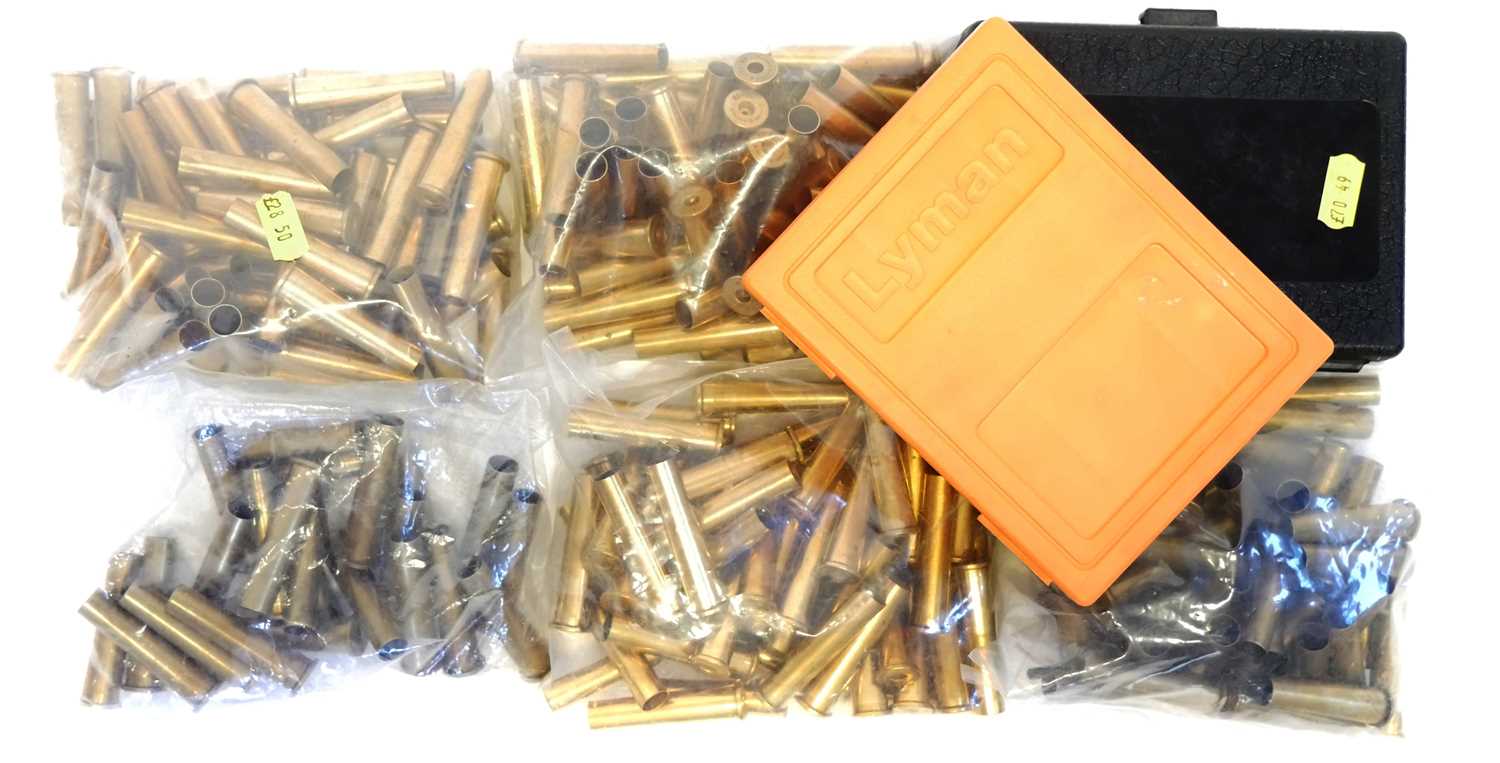 Lot 585 - 40-65 WCF Cases and dies